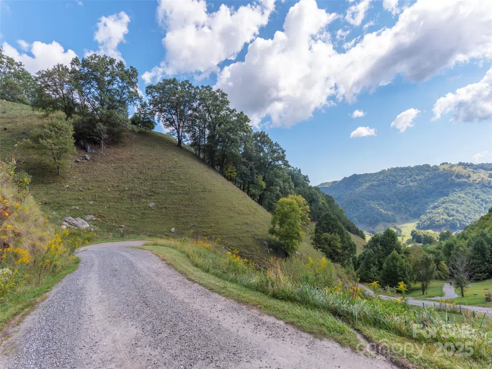 0 Clark Road Clyde, NC 28721