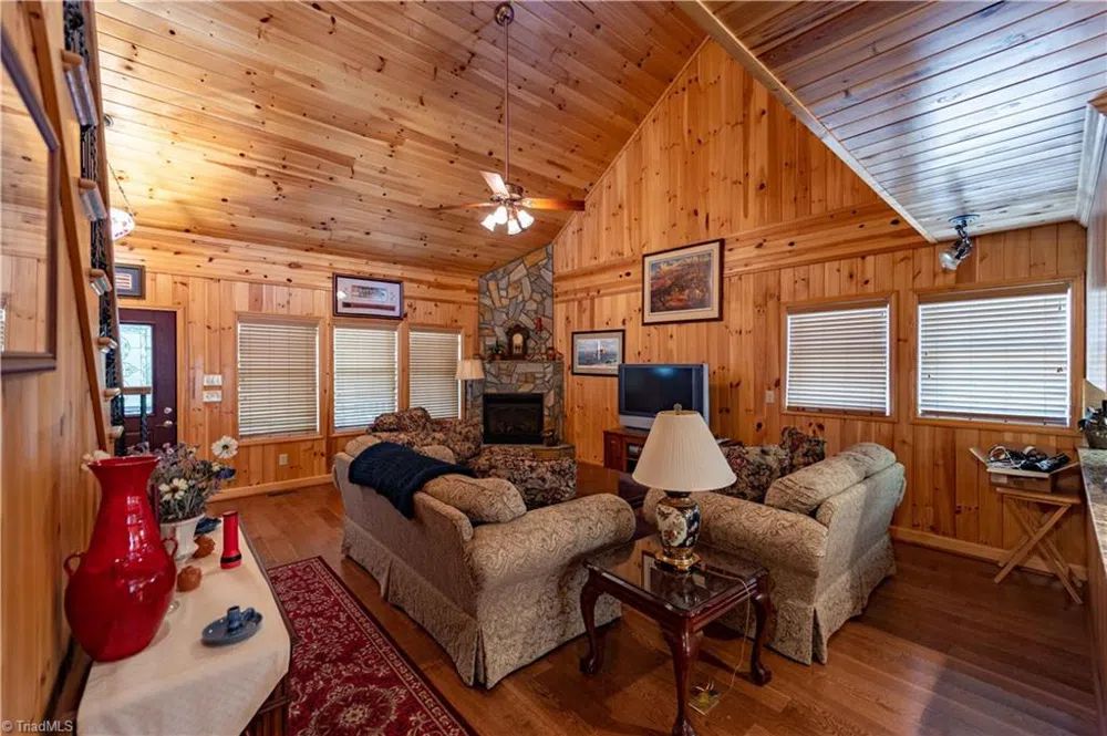 1053 Rich Hill Mountain Road Glade Valley, NC 28627
