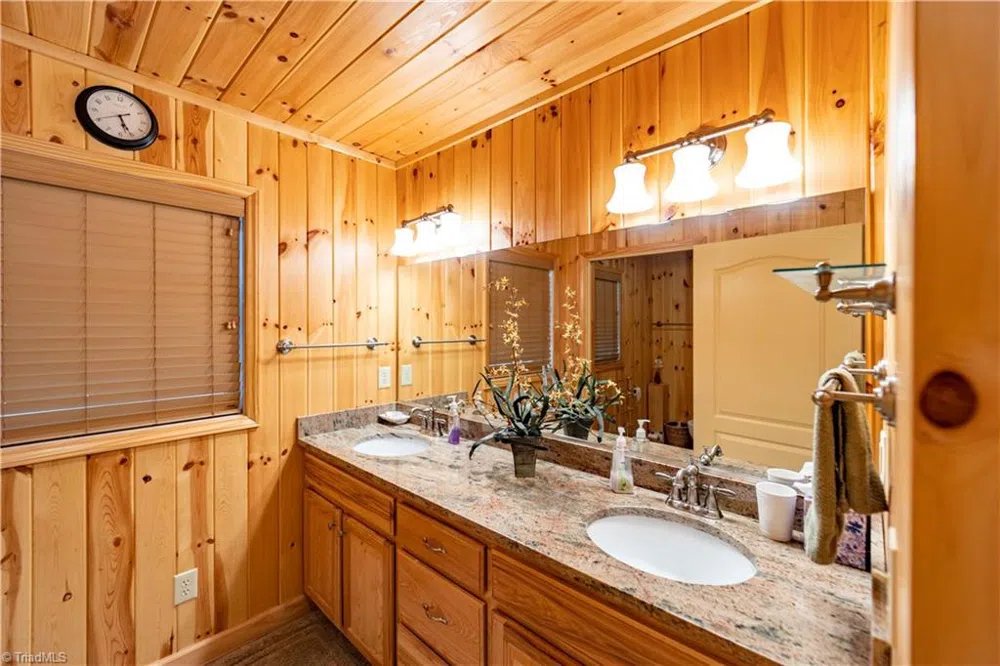 1053 Rich Hill Mountain Road Glade Valley, NC 28627