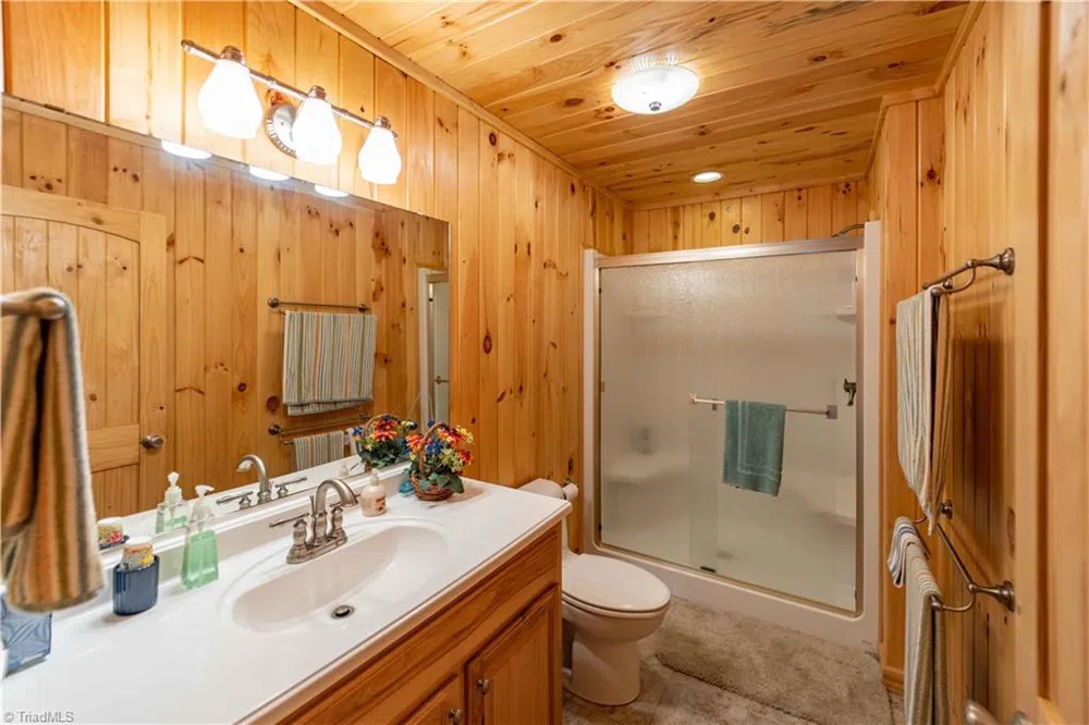 1053 Rich Hill Mountain Road Glade Valley, NC 28627