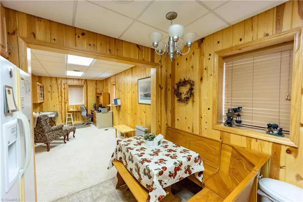 1053 Rich Hill Mountain Road Glade Valley, NC 28627