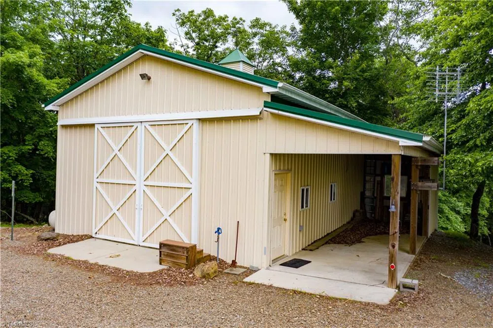 1053 Rich Hill Mountain Road Glade Valley, NC 28627
