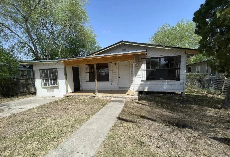 408 W Sixth Street La Feria, TX 78559