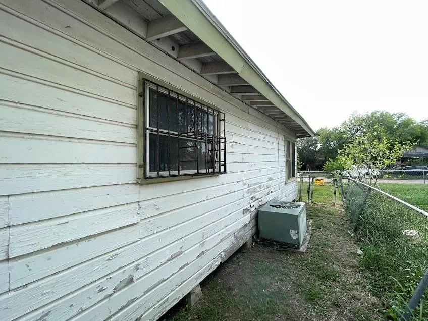 555 S Reagan Street San Benito, TX 78586