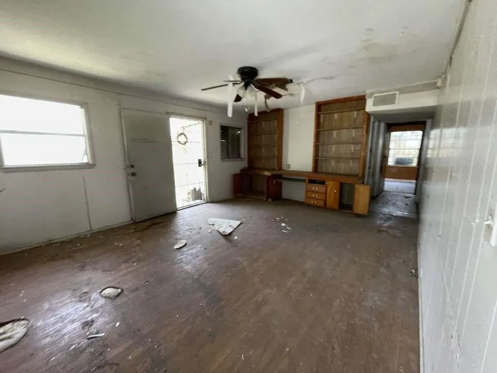 555 S Reagan Street San Benito, TX 78586