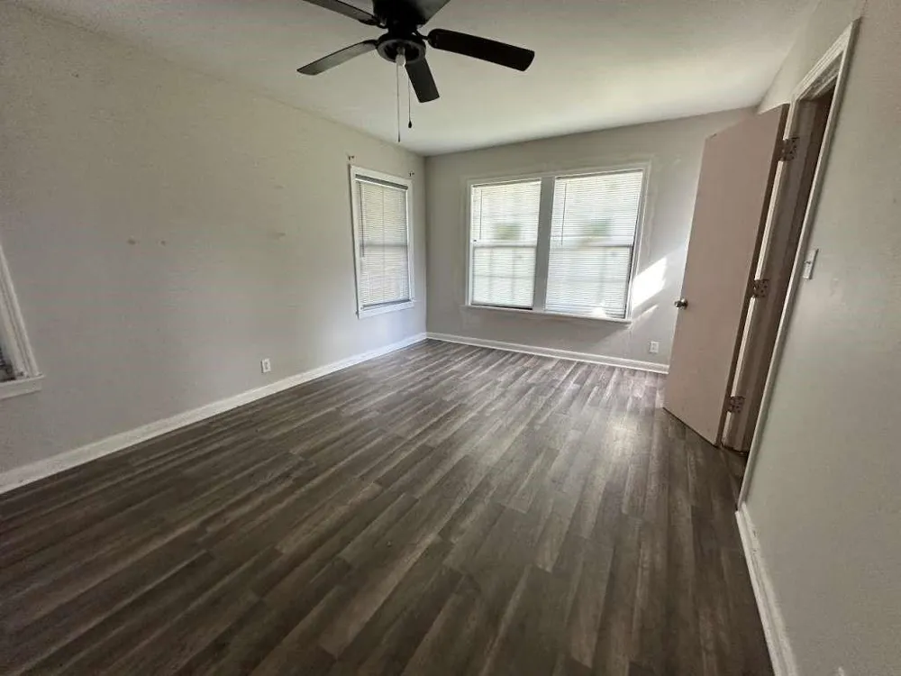 810 E Bowie Avenue Harlingen, TX 78550