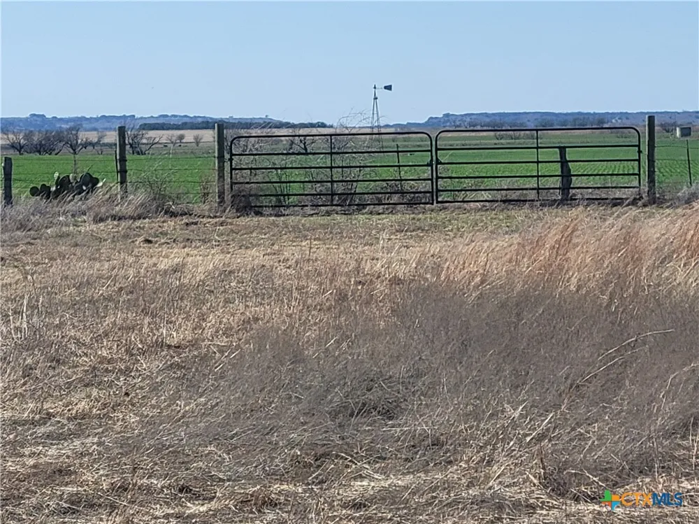 4453 County Road 619 Hamilton, TX 76531