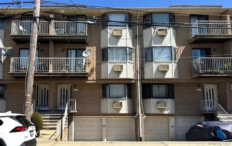 1095 E 72nd Street #10