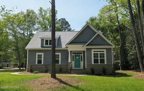 816 Red Hawk Place