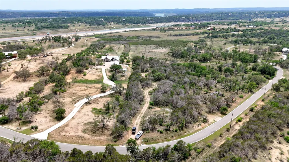 29 CHIMNEY COVE DRIVE Marble Falls, TX 78654