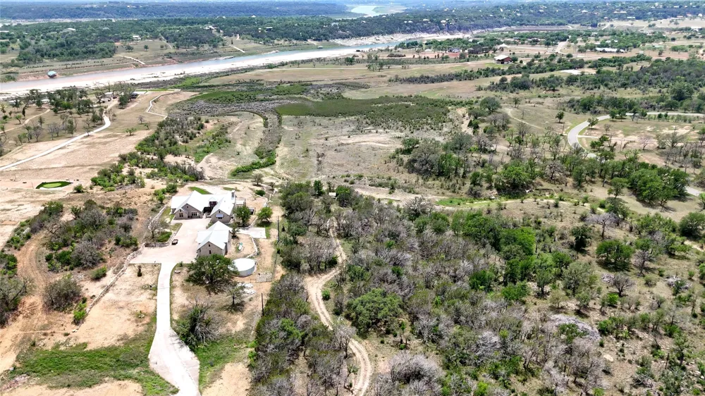 29 CHIMNEY COVE DRIVE Marble Falls, TX 78654