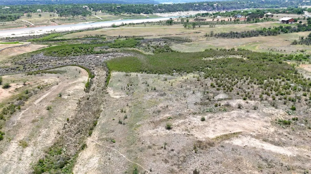 29 CHIMNEY COVE DRIVE Marble Falls, TX 78654