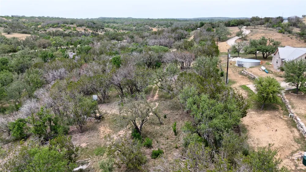 29 CHIMNEY COVE DRIVE Marble Falls, TX 78654