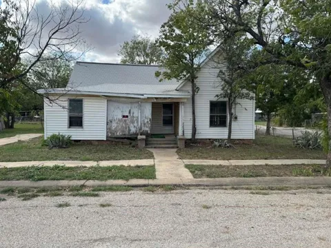 1000 S Frio Street
