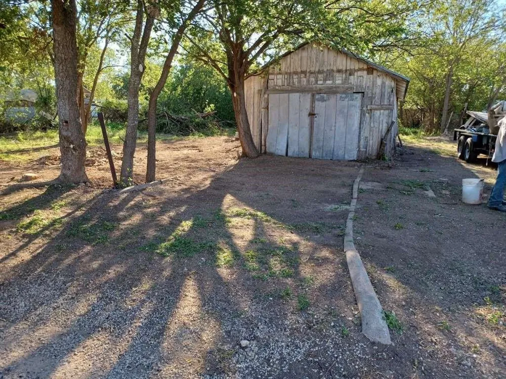 1000 S Frio Street Coleman, TX 76834