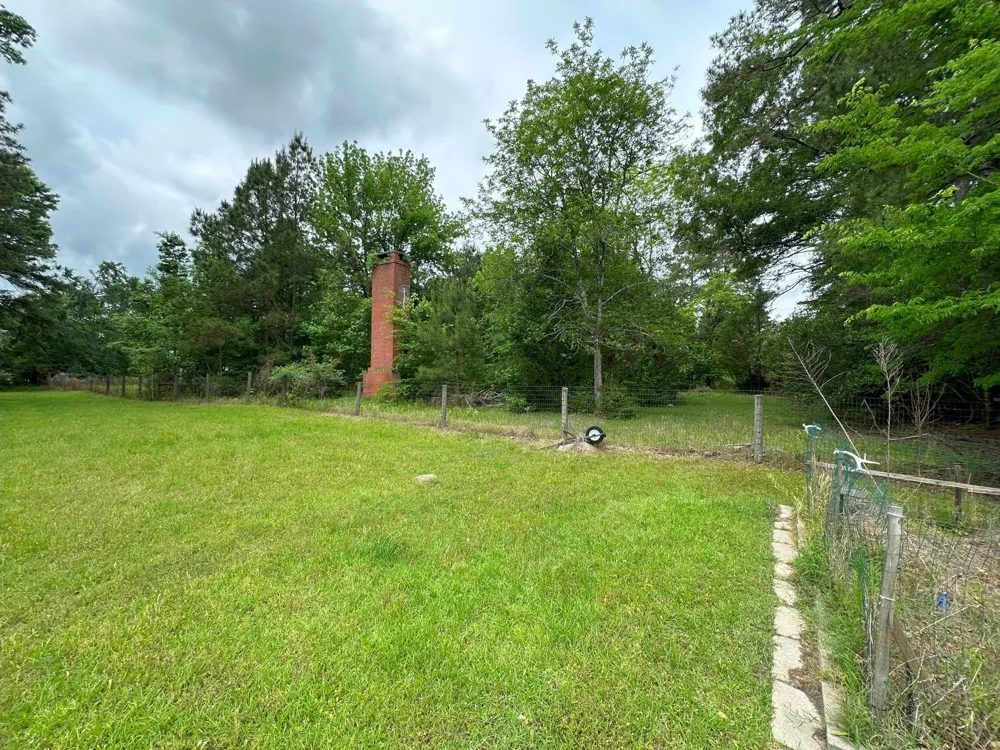 5782 E Us Highway 287 Woodlake, TX 75865