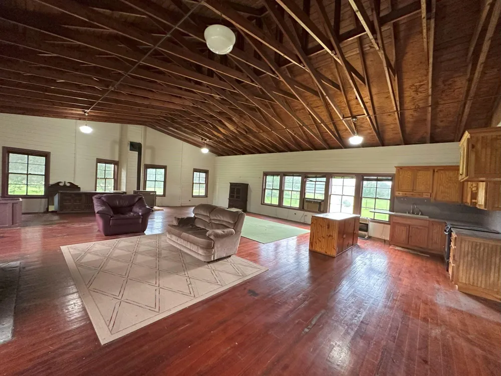 5782 E Us Highway 287 Woodlake, TX 75865
