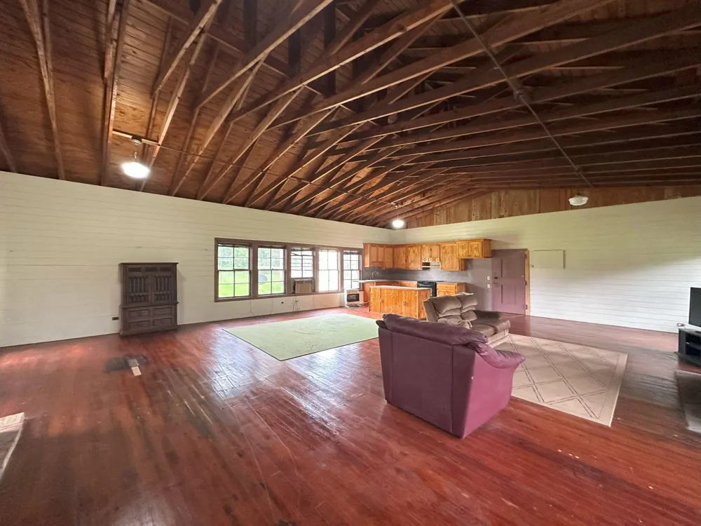 5782 E Us Highway 287 Woodlake, TX 75865