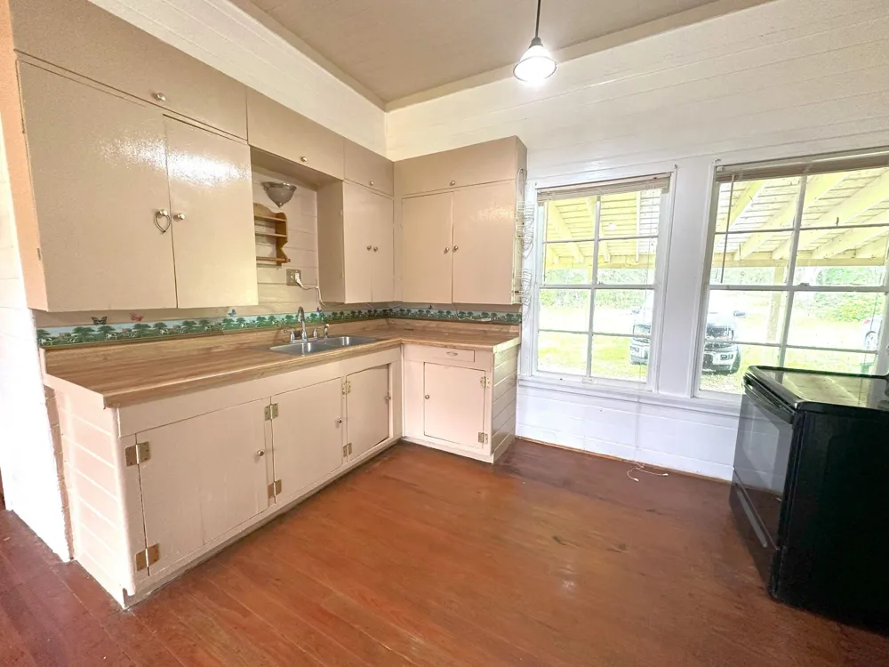 5782 E Us Highway 287 Woodlake, TX 75865