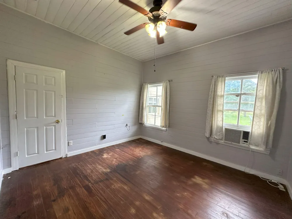 5782 E Us Highway 287 Woodlake, TX 75865