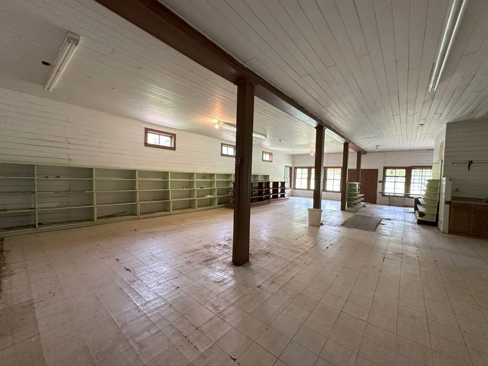 5782 E Us Highway 287 Woodlake, TX 75865