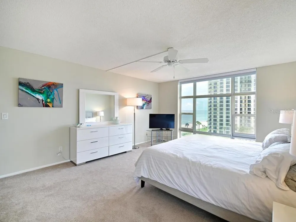 2425 GULF OF MEXICO DRIVE #7F Longboat Key, FL 34228