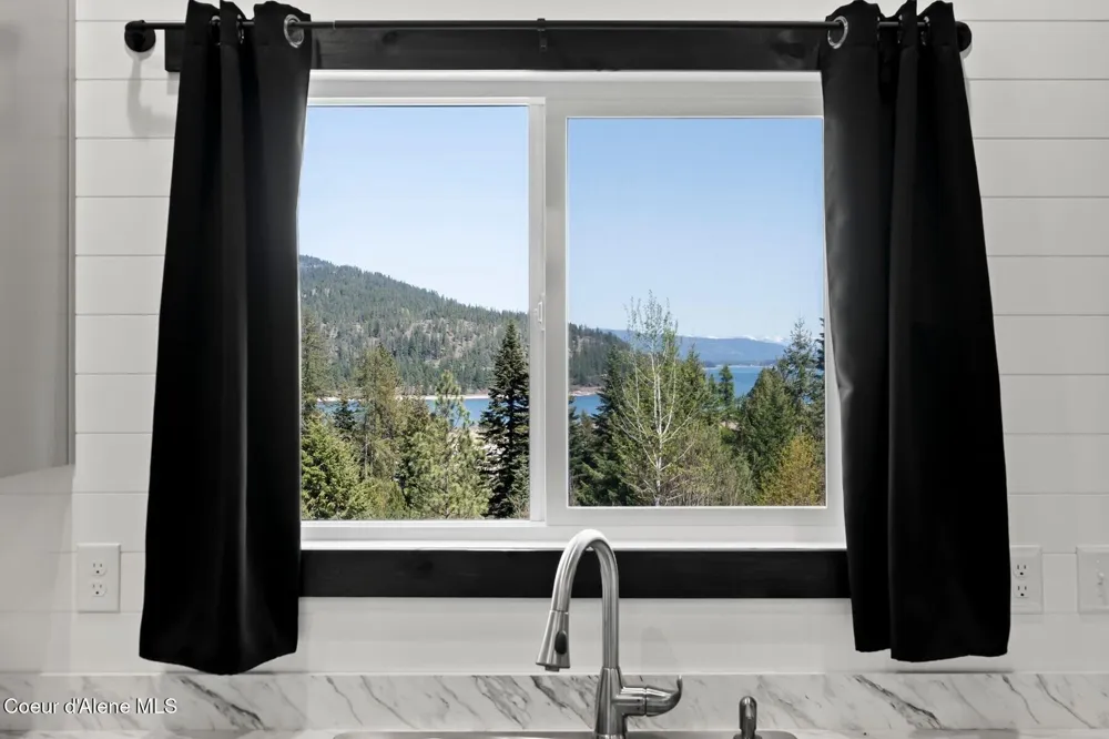 247 Living Waters Way Priest River, ID 83856