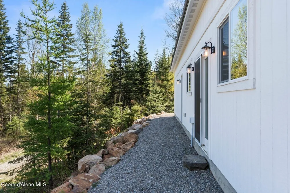 247 Living Waters Way Priest River, ID 83856