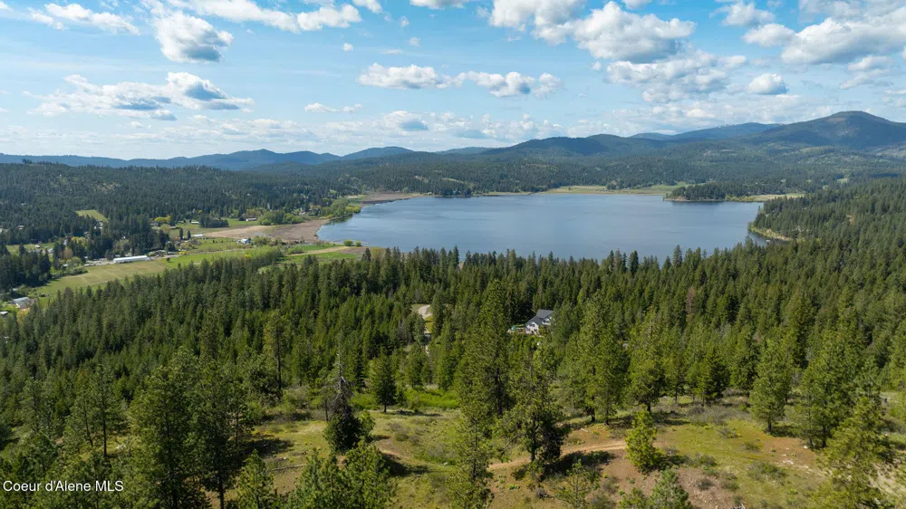 NKA W JULIA DRIVE Hauser, ID 83854