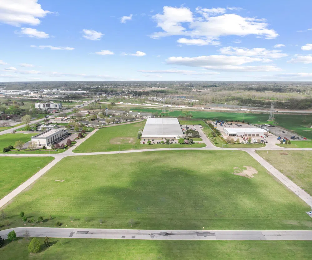 11 Frenchtown Center Drive Monroe, MI 48162