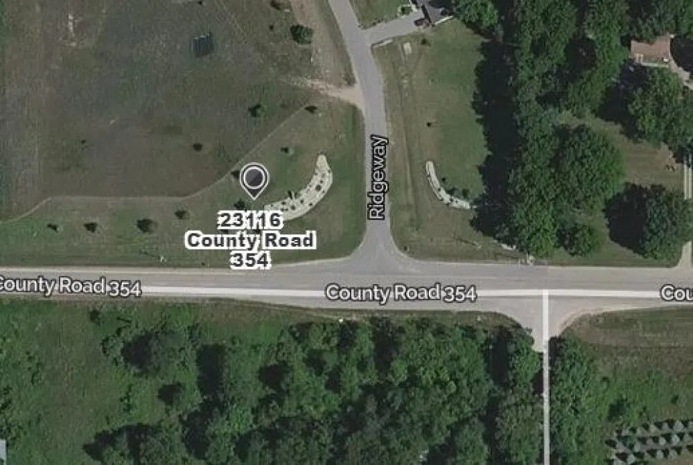 23116 CR 354 Lawton, MI 49065