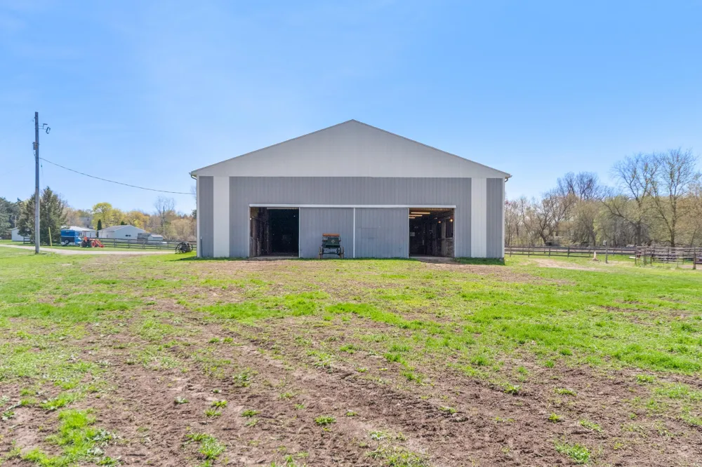 10880 S Francis Road DeWitt, MI 48820