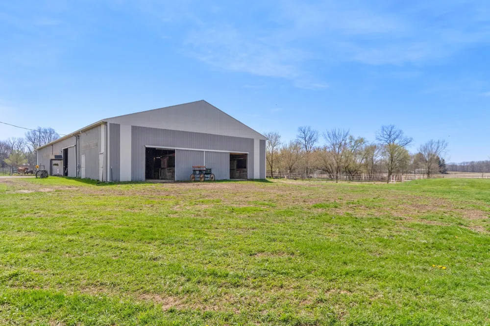 10880 S Francis Road DeWitt, MI 48820