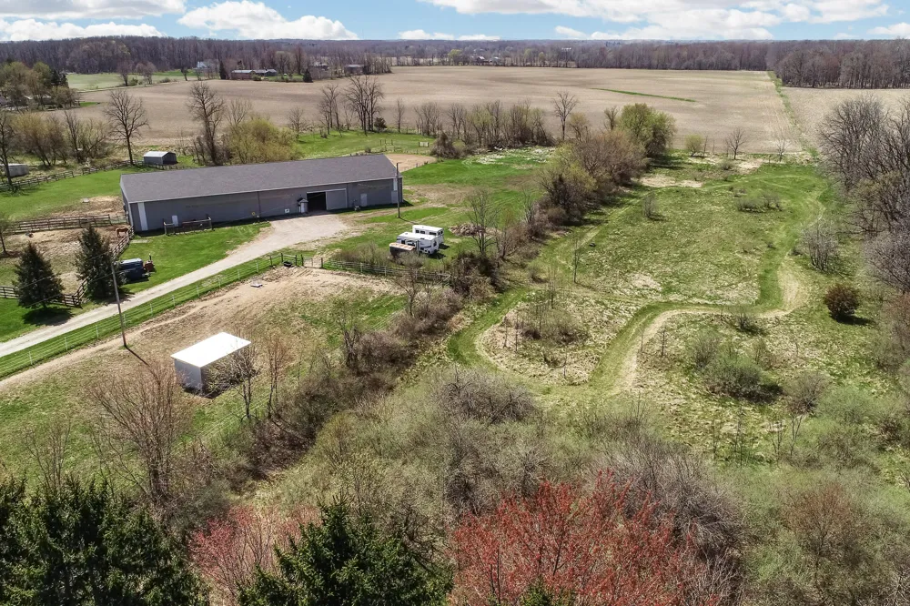 10880 S Francis Road DeWitt, MI 48820