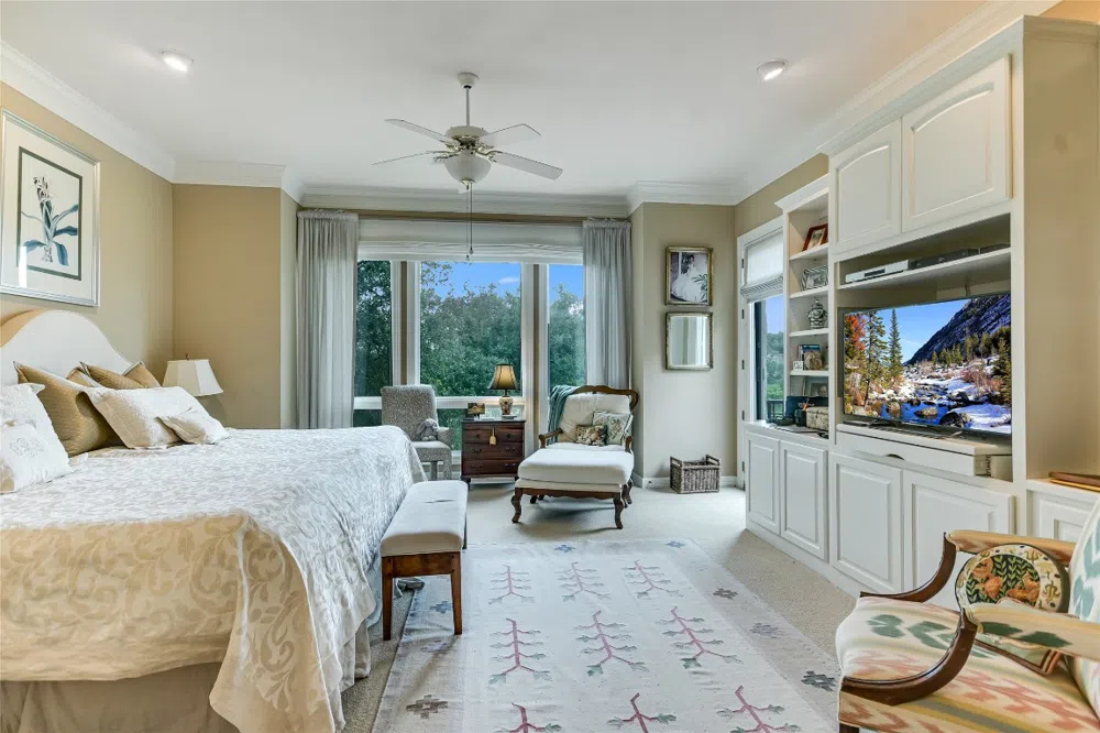 2305 Barton Creek Boulevard #28 Austin, TX 78735
