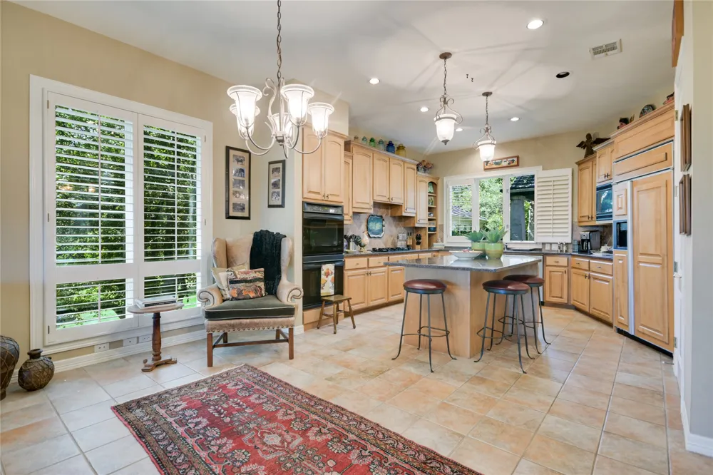 2305 Barton Creek Boulevard #28 Austin, TX 78735