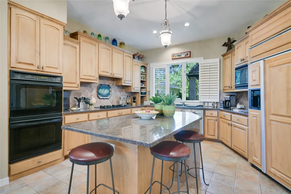 2305 Barton Creek Boulevard #28 Austin, TX 78735