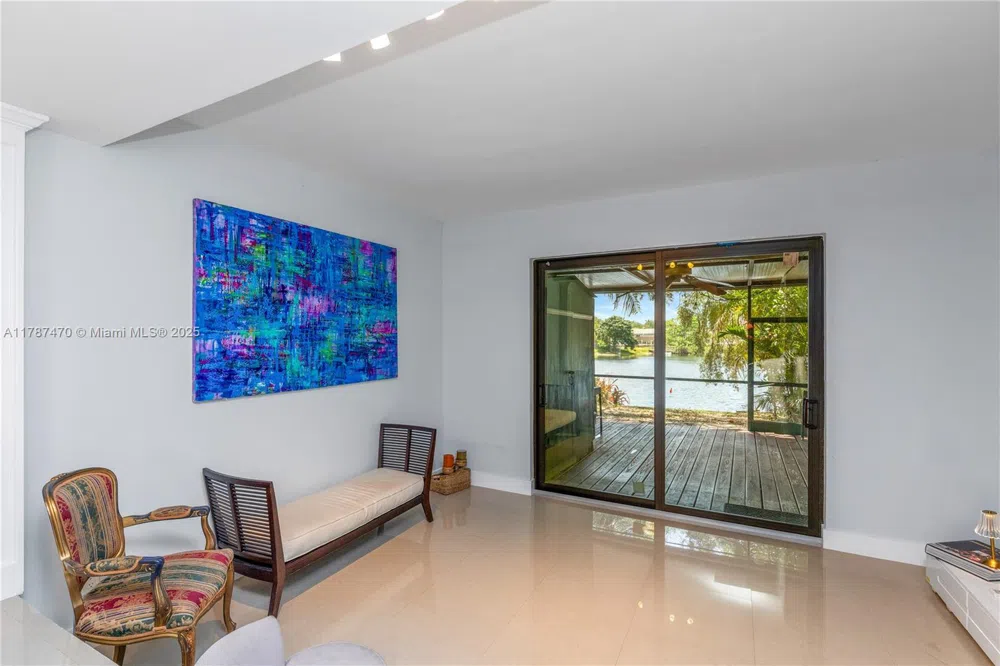 8956 Palm Tree Ln #8956 Pembroke Pines, FL 33024