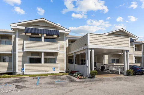 602 W Fort Macon Road #135