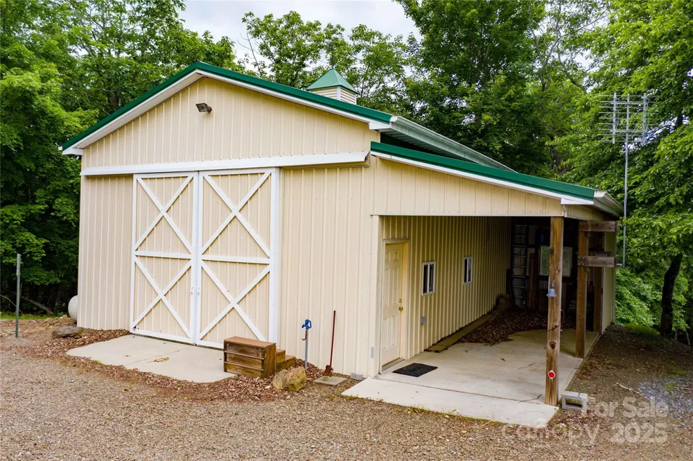 1053 Rich Hill Mountain Road Glade Valley, NC 28627