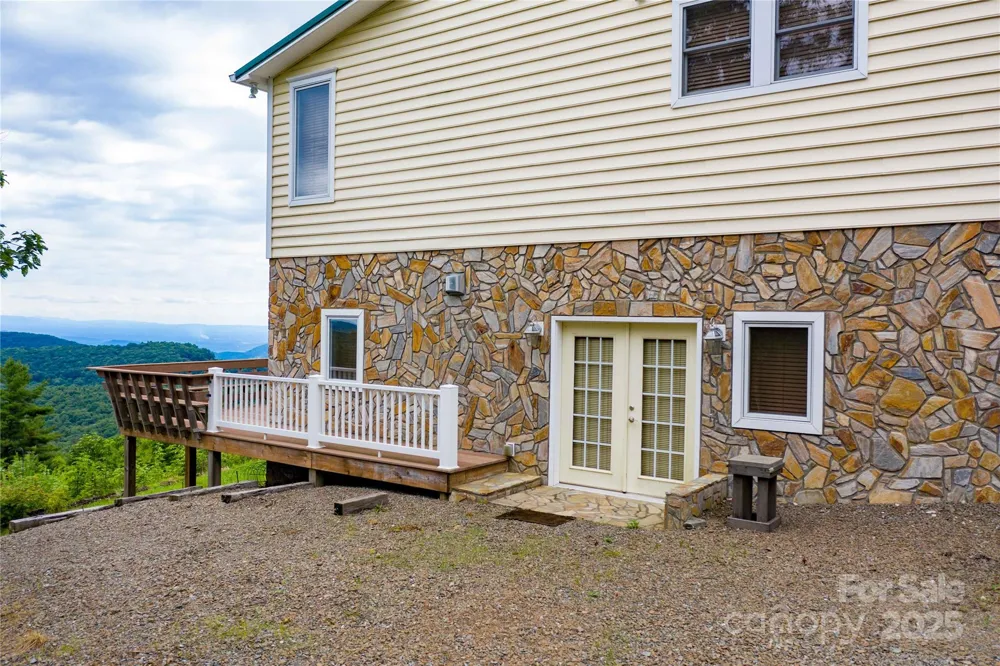 1053 Rich Hill Mountain Road Glade Valley, NC 28627