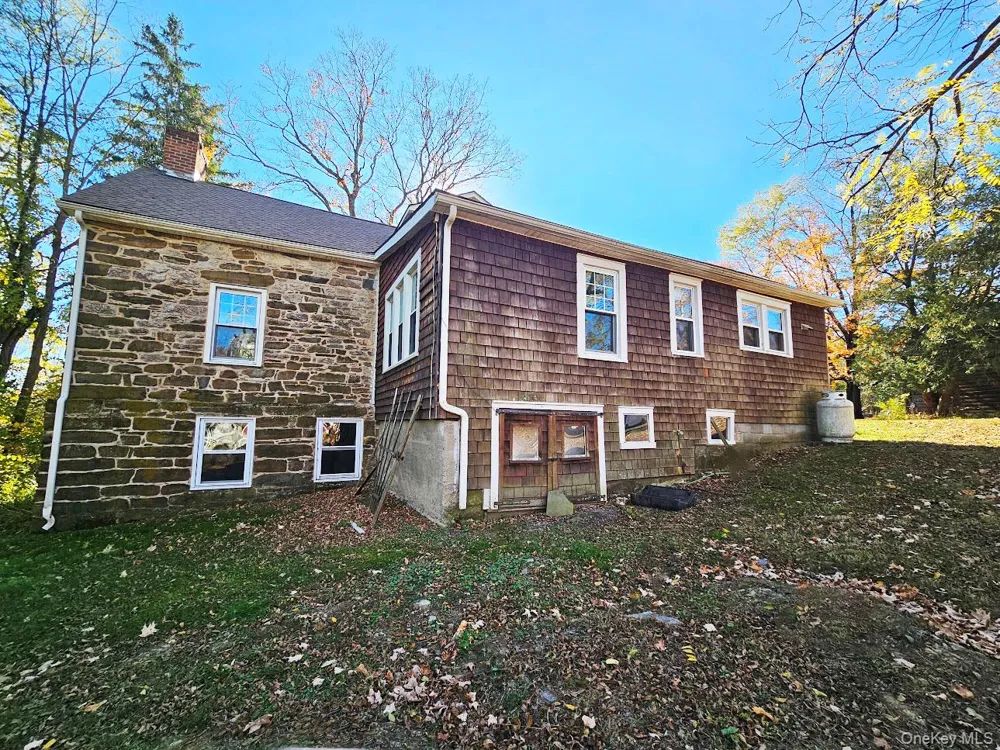 274 Fingar Road Hudson, NY 12534