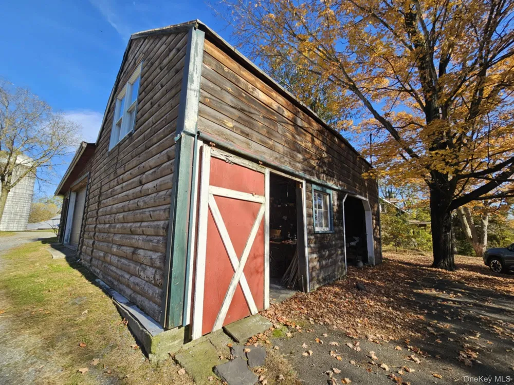 274 Fingar Road Hudson, NY 12534
