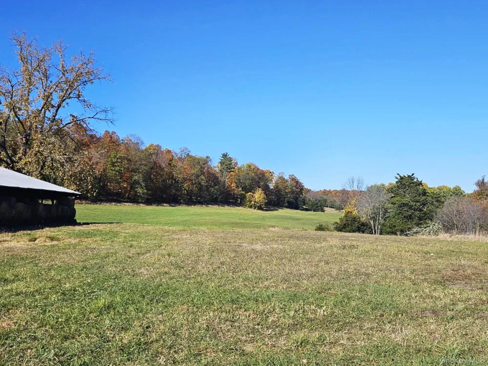 274 Fingar Road Hudson, NY 12534