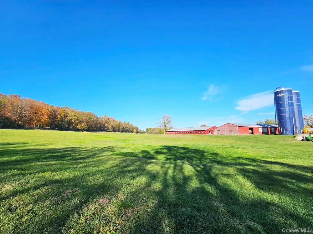 274 Fingar Road Hudson, NY 12534