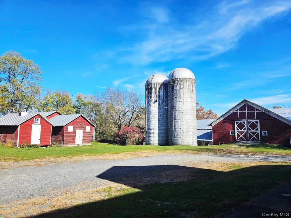 274 Fingar Road Hudson, NY 12534