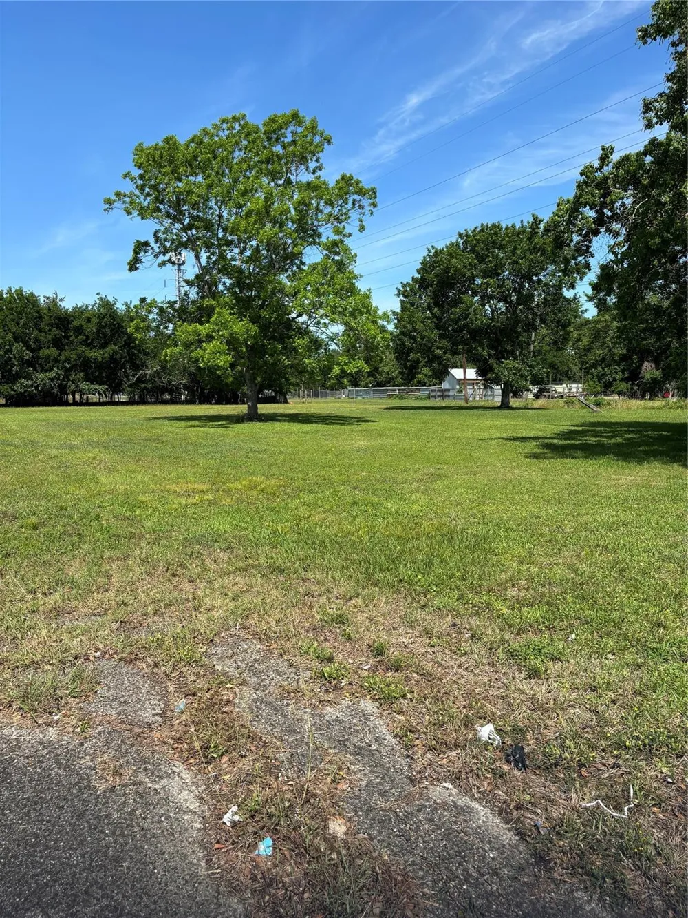 3706 Strawberry Road Pasadena, TX 77504