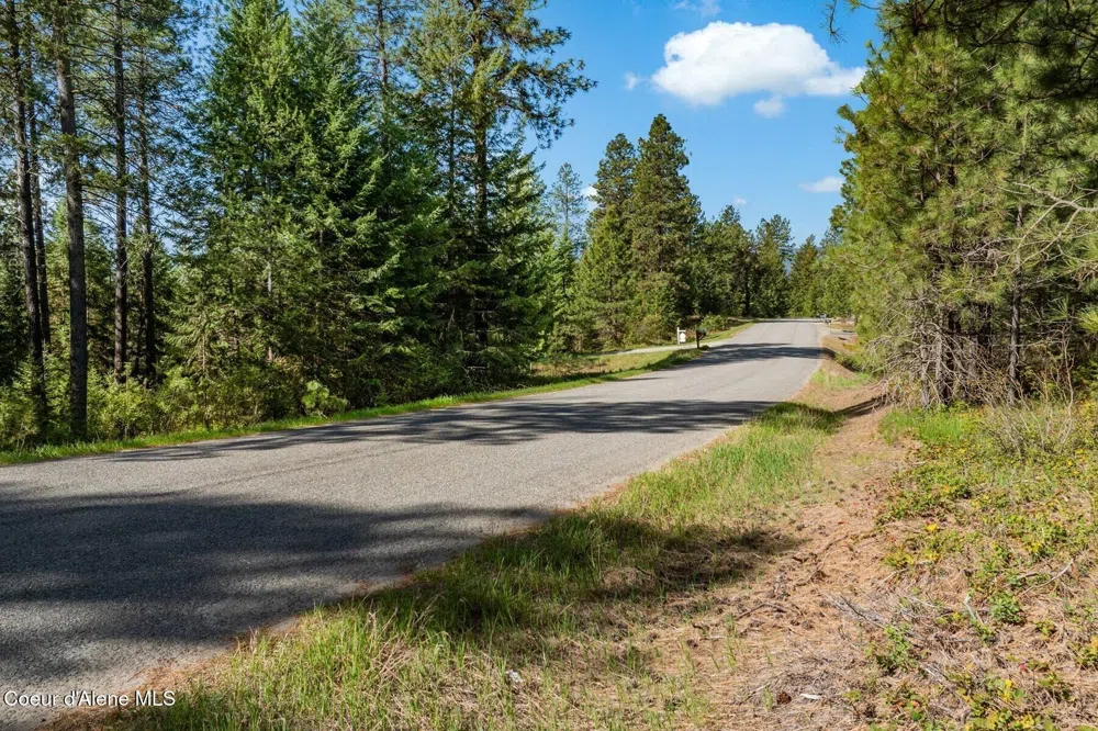 165 Chokecherry Bonners Ferry, ID 83805