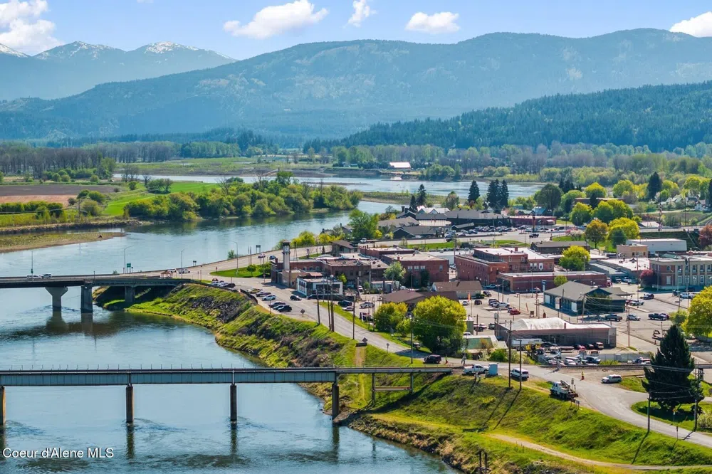165 Chokecherry Bonners Ferry, ID 83805