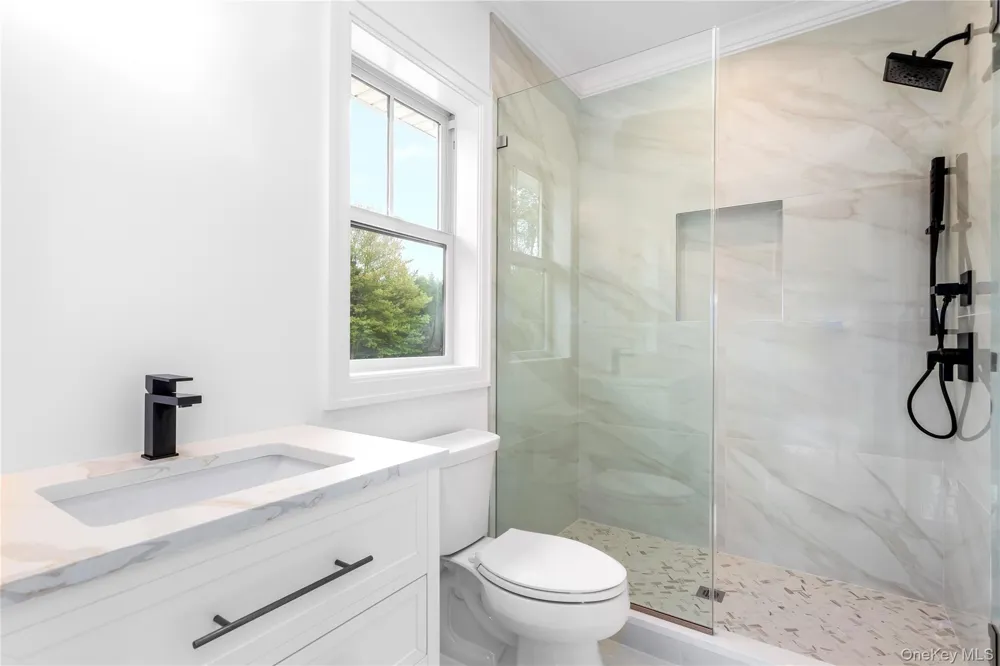 33 Lagoon Court South Jamesport, NY 11901
